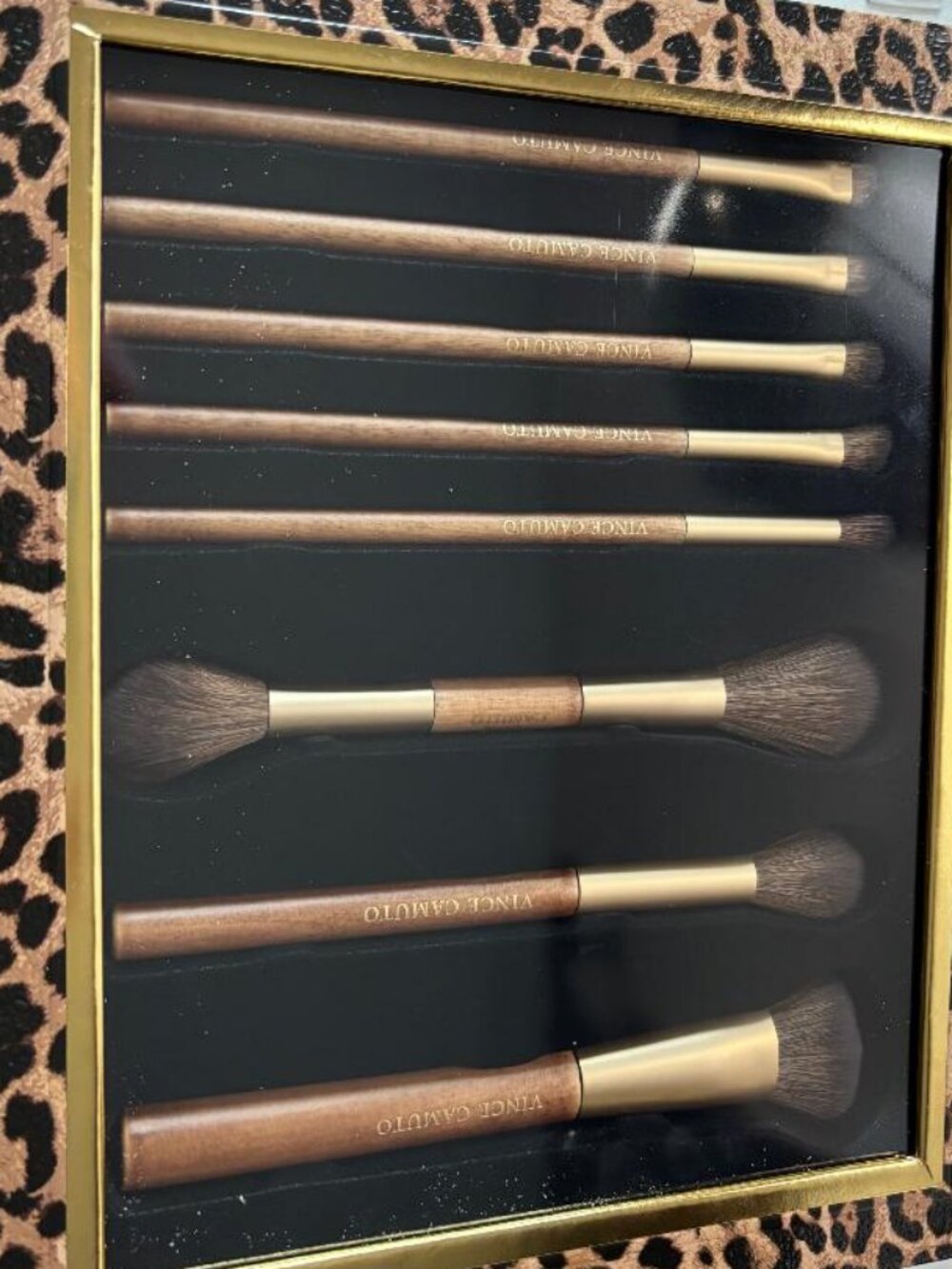Vince Camuto 8 pc Luxury Makeup Brush Collection in Brown Leopard Box  NEW